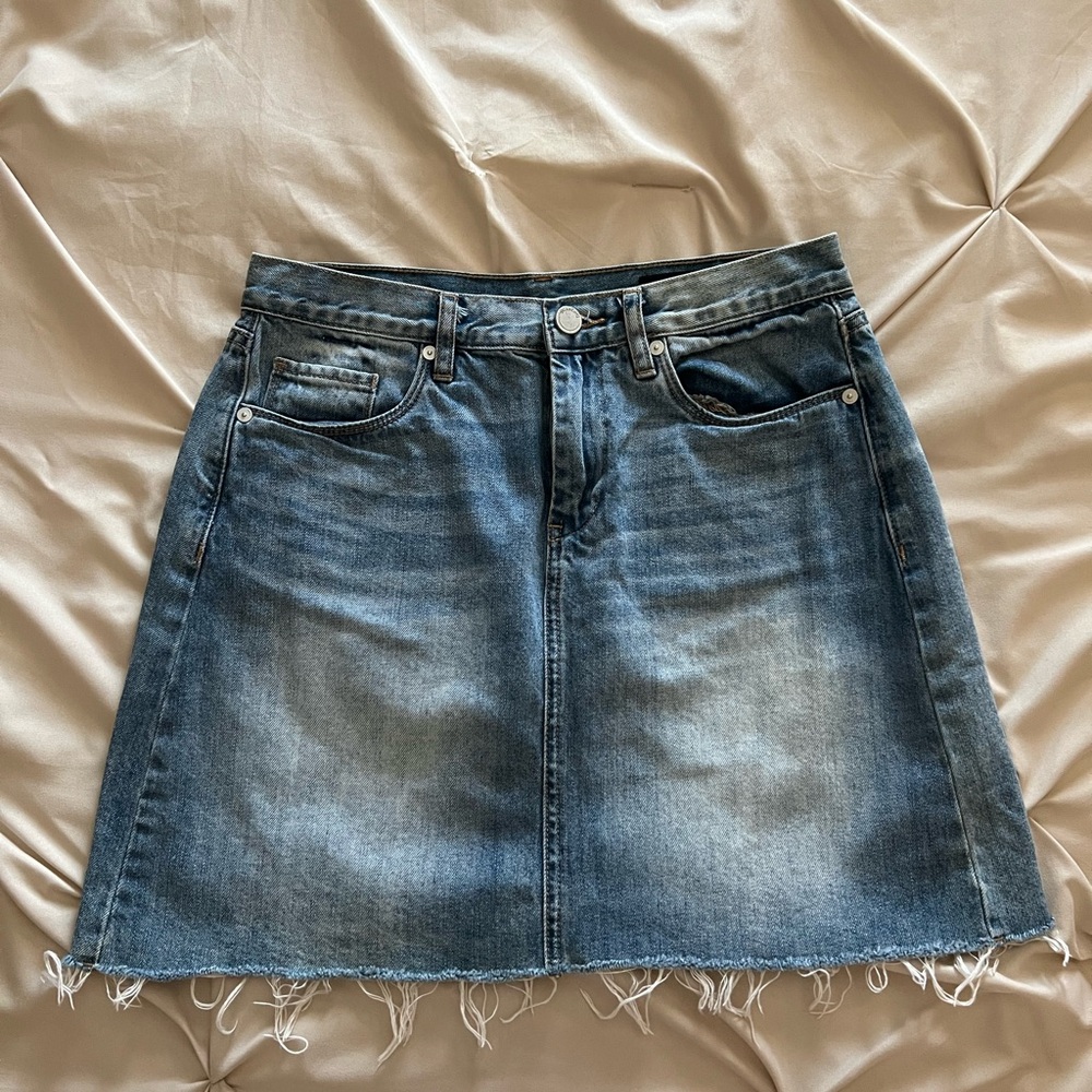 Blank NYC Denim Frayed Hem Skirt - Blue - Size 28 waist